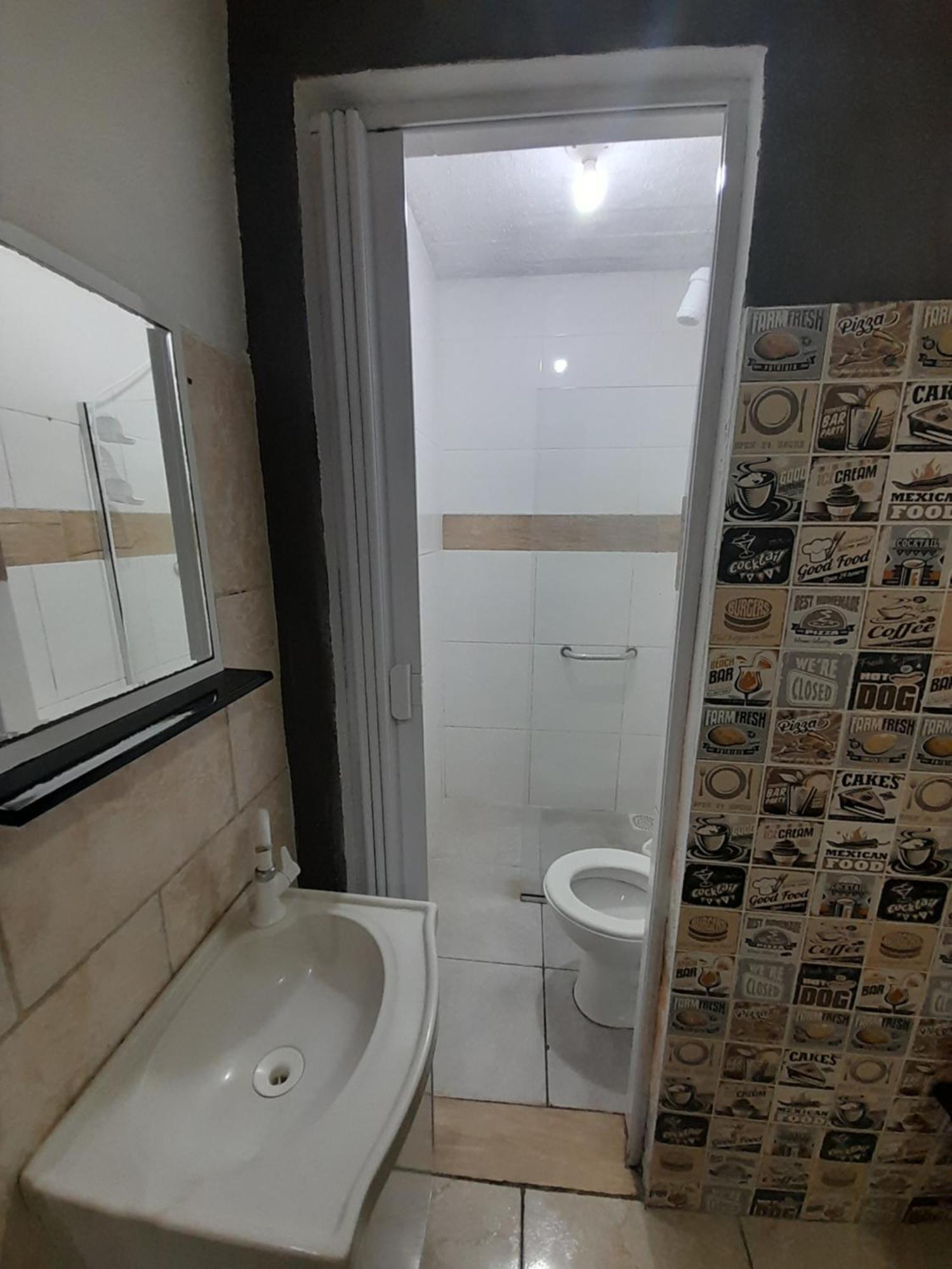 Jk Studios E Kitnets Garagem Central Sem Taxas Pelotas Exterior foto