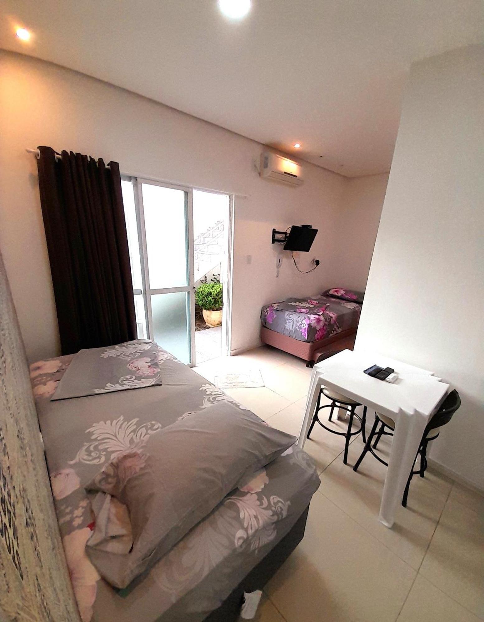 Jk Studios E Kitnets Garagem Central Sem Taxas Pelotas Exterior foto